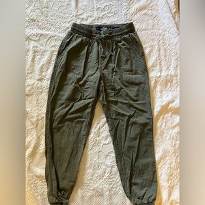 🦋HOLLISTER WOMENS PANTS 🦋🦋BOGO